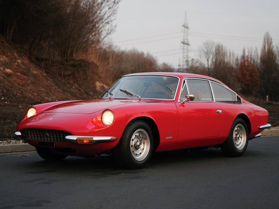  Ferrari 365 GT 2+2 1968 года  (фото 4 из 62)